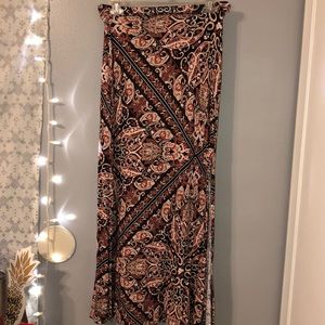 Black & Pink patterned maxi skirt